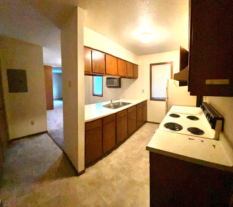 1104 North University Drive - 23